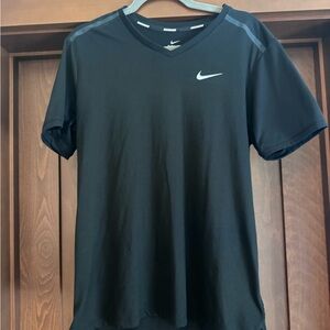 Nike Men’s Black V-Neck Running Tee